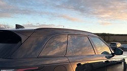 2018 (18) LAND ROVER RANGE ROVER VELAR 2.0 D240 R-Dynamic SE 5dr Auto 4812137