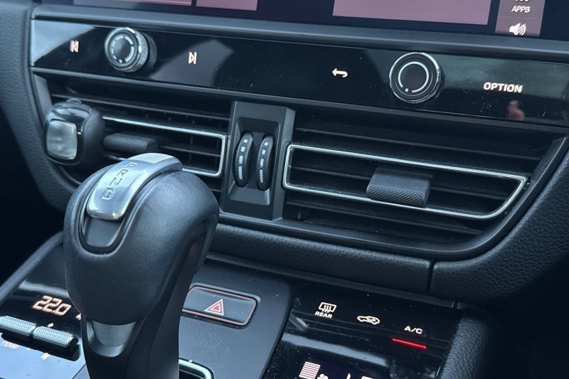 2023 (23) PORSCHE MACAN T 5dr PDK 4806999