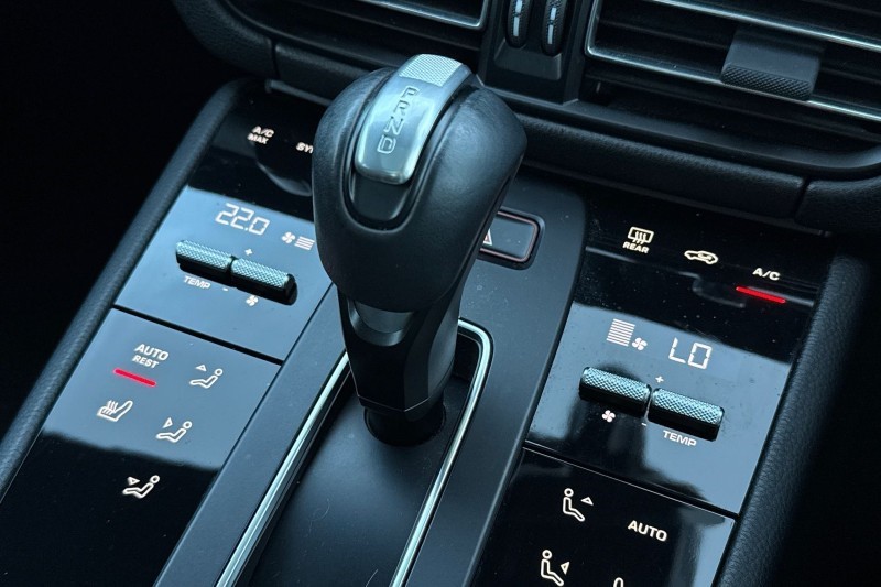 2023 (23) PORSCHE MACAN T 5dr PDK 4806998