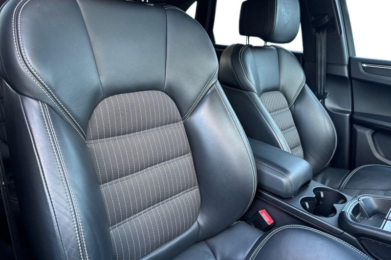 2023 (23) PORSCHE MACAN T 5dr PDK 4806994