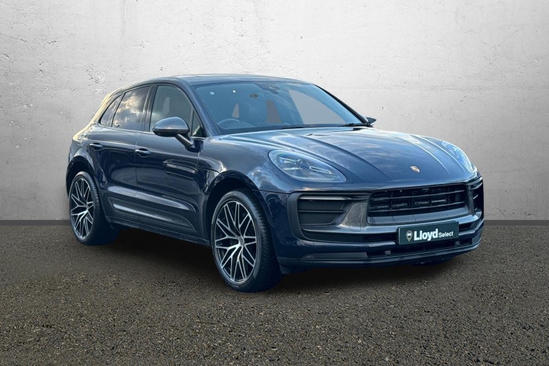 2023 (23) PORSCHE MACAN T 5dr PDK