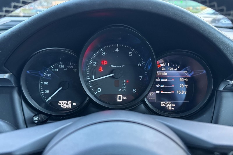 2023 (23) PORSCHE MACAN T 5dr PDK 4806984