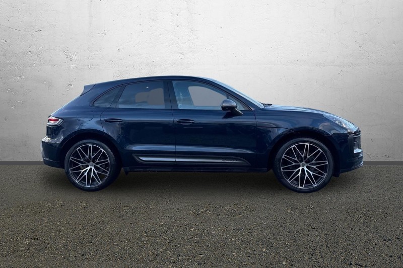 2023 (23) PORSCHE MACAN T 5dr PDK 4806973