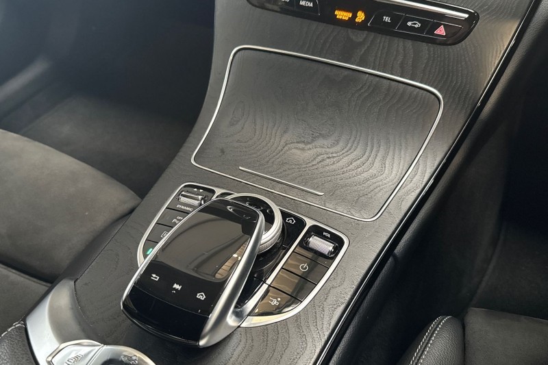 2019 (19) MERCEDES-BENZ C CLASS C200 AMG Line Premium 2dr 9G-Tronic 4806701