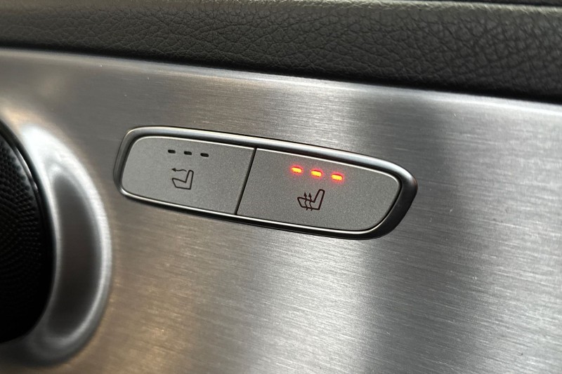 2019 (19) MERCEDES-BENZ C CLASS C200 AMG Line Premium 2dr 9G-Tronic 4806718