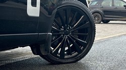 2022 (22) LAND ROVER RANGE ROVER 4.4 P530 V8 First Edition 4dr Auto 4907945