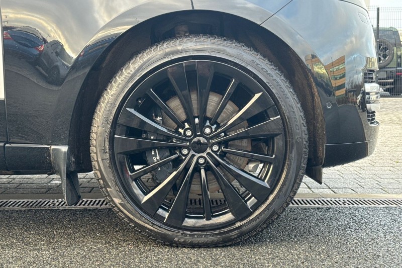 2022 (22) LAND ROVER RANGE ROVER 4.4 P530 V8 First Edition 4dr Auto 4907901