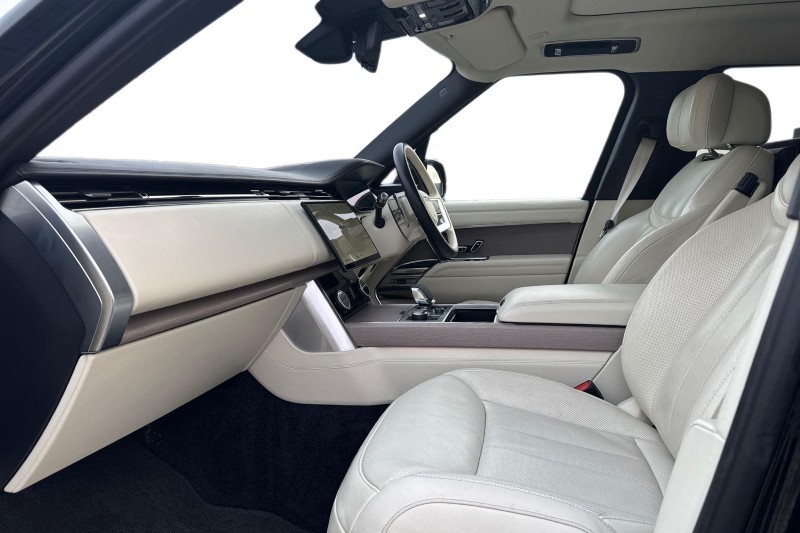 2022 (22) LAND ROVER RANGE ROVER 4.4 P530 V8 First Edition 4dr Auto 4907896