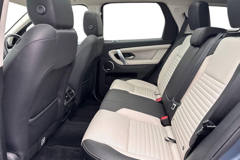 2022 (72) LAND ROVER DISCOVERY SPORT 1.5 P300e R-Dynamic SE 5dr Auto [5 Seat] 4816138