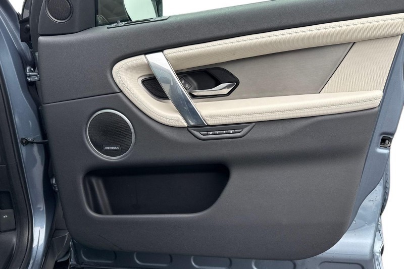 2022 (72) LAND ROVER DISCOVERY SPORT 1.5 P300e R-Dynamic SE 5dr Auto [5 Seat] 4816156