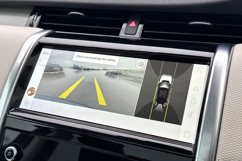 2022 (72) LAND ROVER DISCOVERY SPORT 1.5 P300e R-Dynamic SE 5dr Auto [5 Seat] 4816146