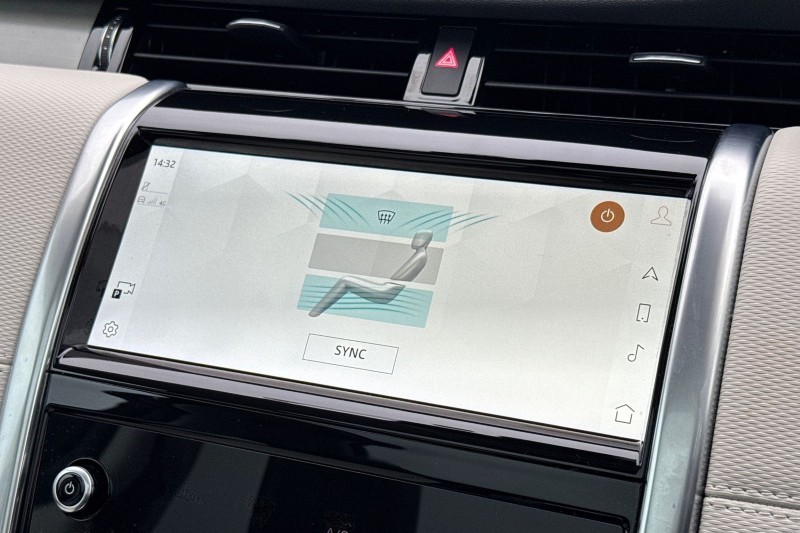 2022 (72) LAND ROVER DISCOVERY SPORT 1.5 P300e R-Dynamic SE 5dr Auto [5 Seat] 4816166