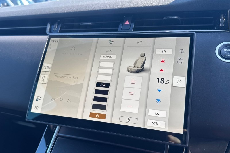 2025 (75) LAND ROVER RANGE ROVER EVOQUE 2.0 D200 Dynamic SE 5dr Auto 5288801