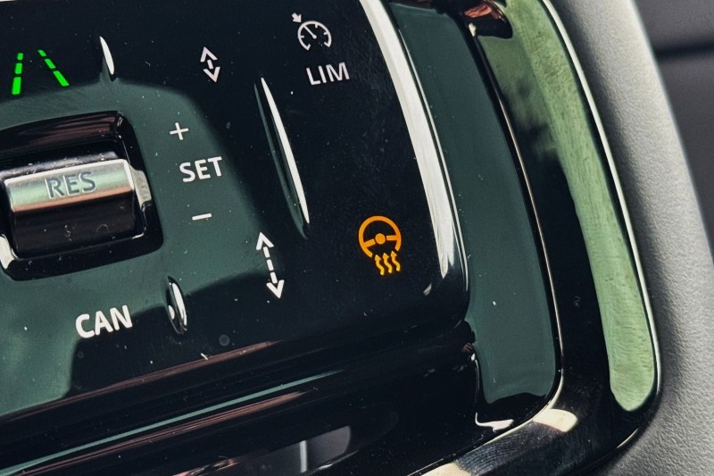 2025 (75) LAND ROVER RANGE ROVER EVOQUE 2.0 D200 Dynamic SE 5dr Auto 5303491