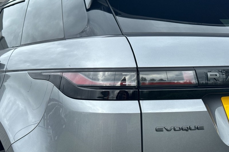 2025 (75) LAND ROVER RANGE ROVER EVOQUE 2.0 D200 Dynamic SE 5dr Auto 5303483