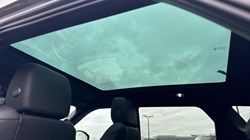 2025 (75) LAND ROVER RANGE ROVER EVOQUE 2.0 D200 Dynamic SE 5dr Auto 5303485