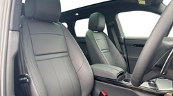 2025 (75) LAND ROVER RANGE ROVER EVOQUE 2.0 D200 Dynamic SE 5dr Auto 5303490