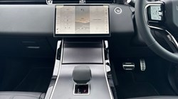 2025 (75) LAND ROVER RANGE ROVER EVOQUE 2.0 D200 Dynamic SE 5dr Auto 5303478