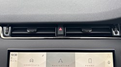 2025 (75) LAND ROVER RANGE ROVER EVOQUE 2.0 D200 Dynamic SE 5dr Auto 5303501