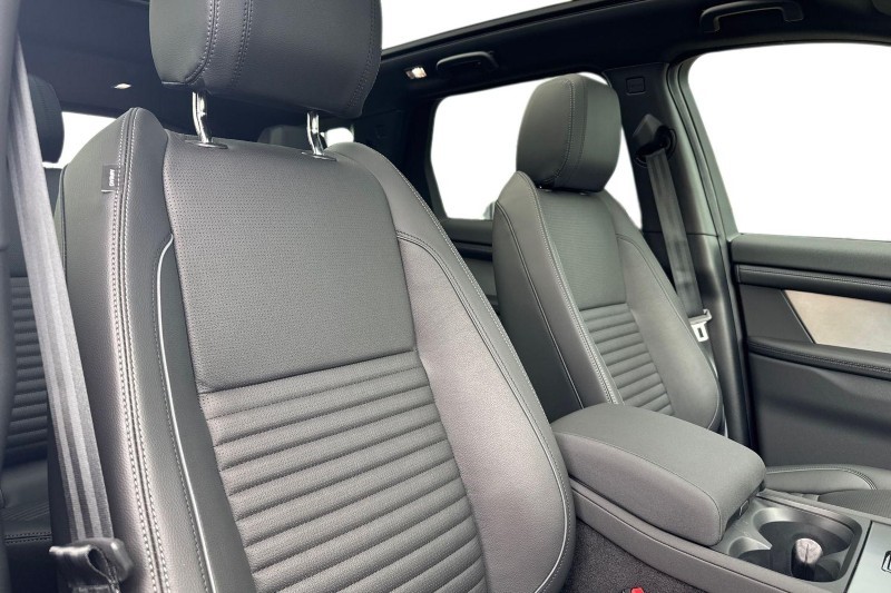 2025 (75) LAND ROVER DISCOVERY SPORT 2.0 D200 Dynamic SE 5dr Auto [5 Seat] 5294737