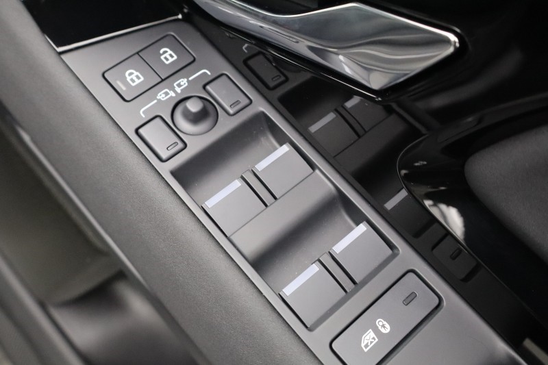 2025 (75) LAND ROVER RANGE ROVER EVOQUE 2.0 D200 Dynamic SE 5dr Auto 5276410