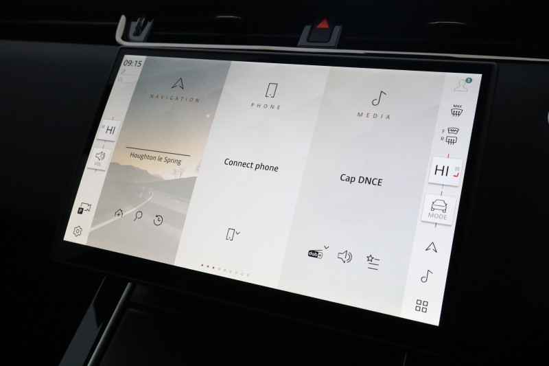 2025 (75) LAND ROVER RANGE ROVER EVOQUE 2.0 D200 Dynamic SE 5dr Auto 5276435