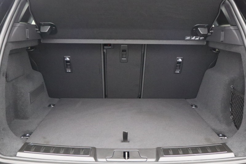 2025 (75) LAND ROVER RANGE ROVER EVOQUE 2.0 D200 Dynamic SE 5dr Auto 5276397