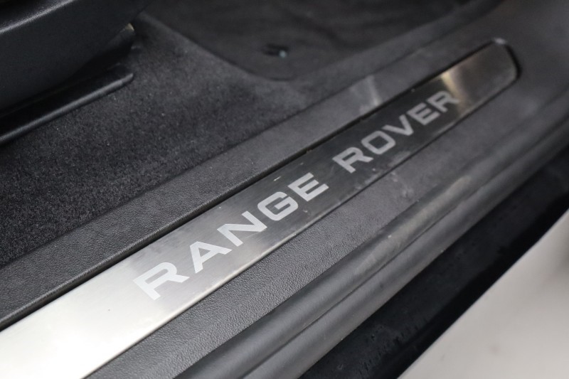 2025 (75) LAND ROVER RANGE ROVER EVOQUE 2.0 D200 Dynamic SE 5dr Auto 5276416