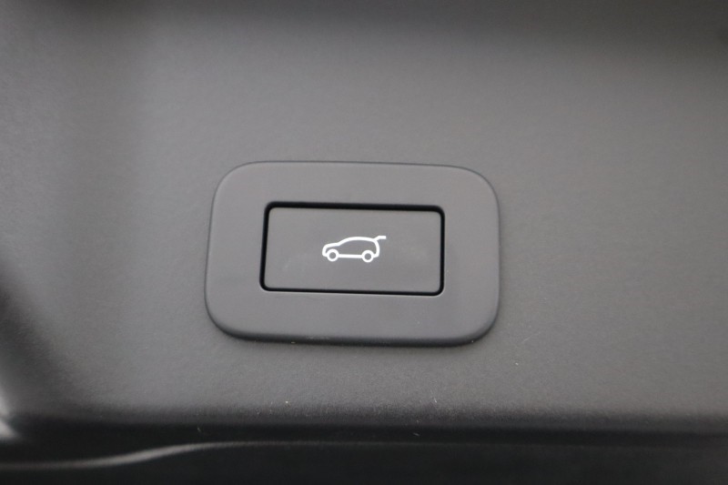 2025 (75) LAND ROVER RANGE ROVER EVOQUE 2.0 D200 Dynamic SE 5dr Auto 5276399