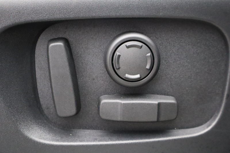 2025 (75) LAND ROVER RANGE ROVER EVOQUE 2.0 D200 Dynamic SE 5dr Auto 5276413