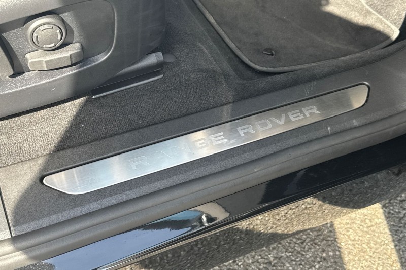 2025 (75) LAND ROVER RANGE ROVER EVOQUE 2.0 D200 Dynamic SE 5dr Auto 5290600