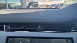 2025 (75) LAND ROVER RANGE ROVER EVOQUE 2.0 D200 Dynamic SE 5dr Auto 5290597