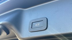 2025 (75) LAND ROVER RANGE ROVER EVOQUE 2.0 D200 Dynamic SE 5dr Auto 5290602