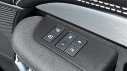 2025 (75) LAND ROVER DISCOVERY 3.0 D350 Dynamic HSE 5dr Auto 5368860