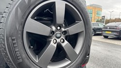 2022 (72) LAND ROVER DEFENDER 3.0 D250 X-Dynamic SE 90 3dr Auto 4826601