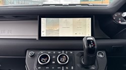 2022 (72) LAND ROVER DEFENDER 3.0 D250 X-Dynamic SE 90 3dr Auto 4826575