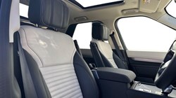 2025 (75) LAND ROVER DISCOVERY 3.0 D350 Dynamic HSE 5dr Auto 5298280