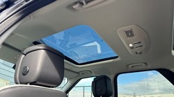 2025 (75) LAND ROVER DISCOVERY 3.0 D350 Dynamic HSE 5dr Auto 5298274