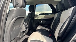 2025 (75) LAND ROVER DISCOVERY 3.0 D350 Dynamic HSE 5dr Auto 5298257