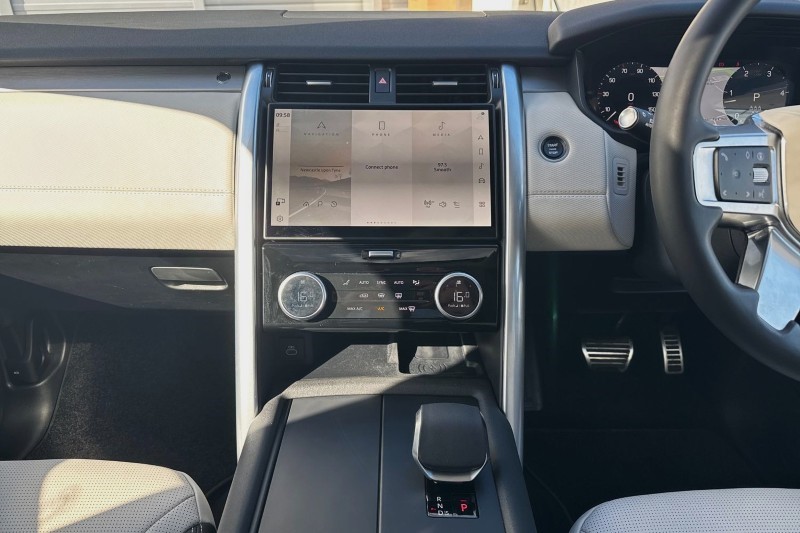 2025 (75) LAND ROVER DISCOVERY 3.0 D350 Dynamic HSE 5dr Auto 5298267