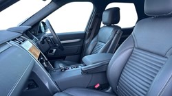 2024 (24) LAND ROVER DISCOVERY 3.0 D300 Dynamic SE 5dr Auto 4849550