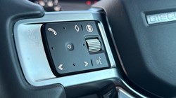 2024 (24) LAND ROVER DISCOVERY 3.0 D300 Dynamic SE 5dr Auto 4849574