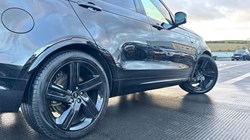 2024 (24) LAND ROVER DISCOVERY 3.0 D300 Dynamic SE 5dr Auto 4849588