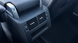 2024 (24) LAND ROVER DISCOVERY 3.0 D300 Dynamic SE 5dr Auto 4849565