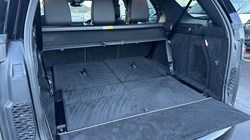 2024 (24) LAND ROVER DISCOVERY 3.0 D300 Dynamic SE 5dr Auto 4849580