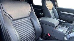 2024 (24) LAND ROVER DISCOVERY 3.0 D300 Dynamic SE 5dr Auto 4849573