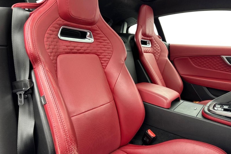 2020 (70) JAGUAR F-TYPE 2.0 P300 First Edition 2dr Auto 4898091