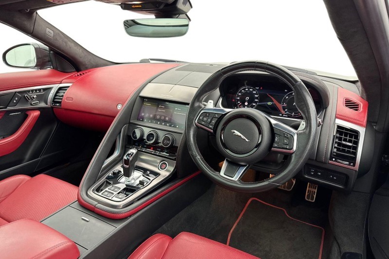 2020 (70) JAGUAR F-TYPE 2.0 P300 First Edition 2dr Auto 4898074