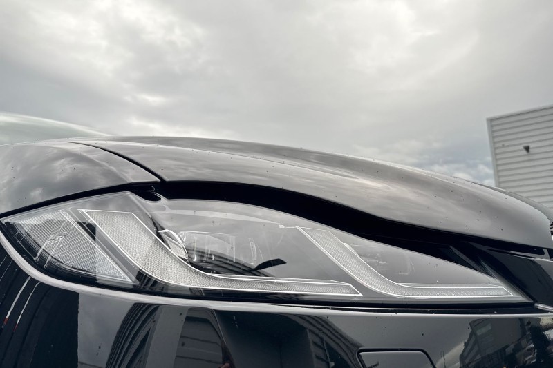 2024 (24) JAGUAR F-PACE 2.0 D200 R-Dynamic SE Black 5dr Auto AWD 4883337