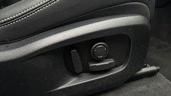 2024 (24) JAGUAR F-PACE 2.0 D200 R-Dynamic SE Black 5dr Auto AWD 4883344